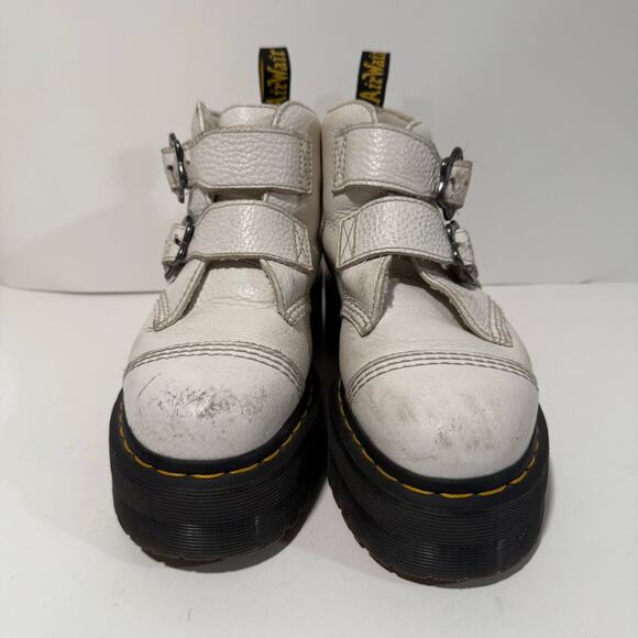 Dr. Martens Devon Flower Boots Platform Ankle White Leather Groovy Buckle 8 - Picture 2 of 9